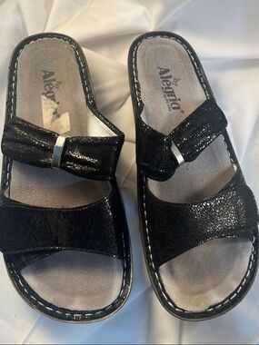 Alegria Black Bow Slide Sandals